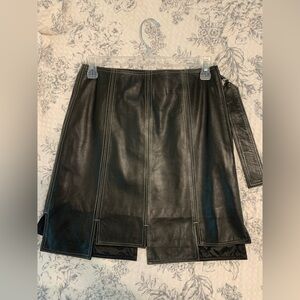 Ganni leather mini skirt NTW size 34 (TTS for size 2)